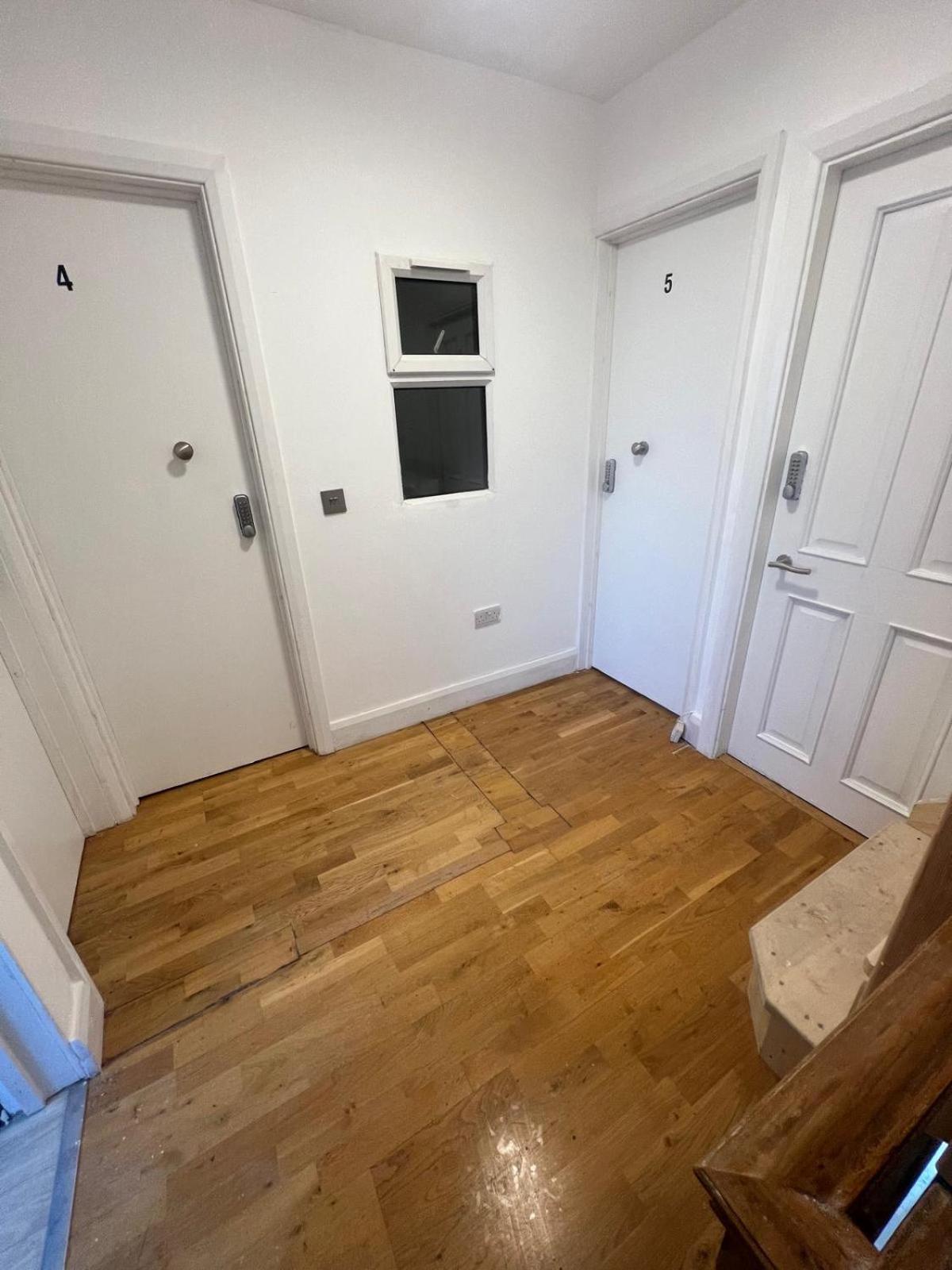 Good Priced Single Rooms In Northolt エクステリア 写真